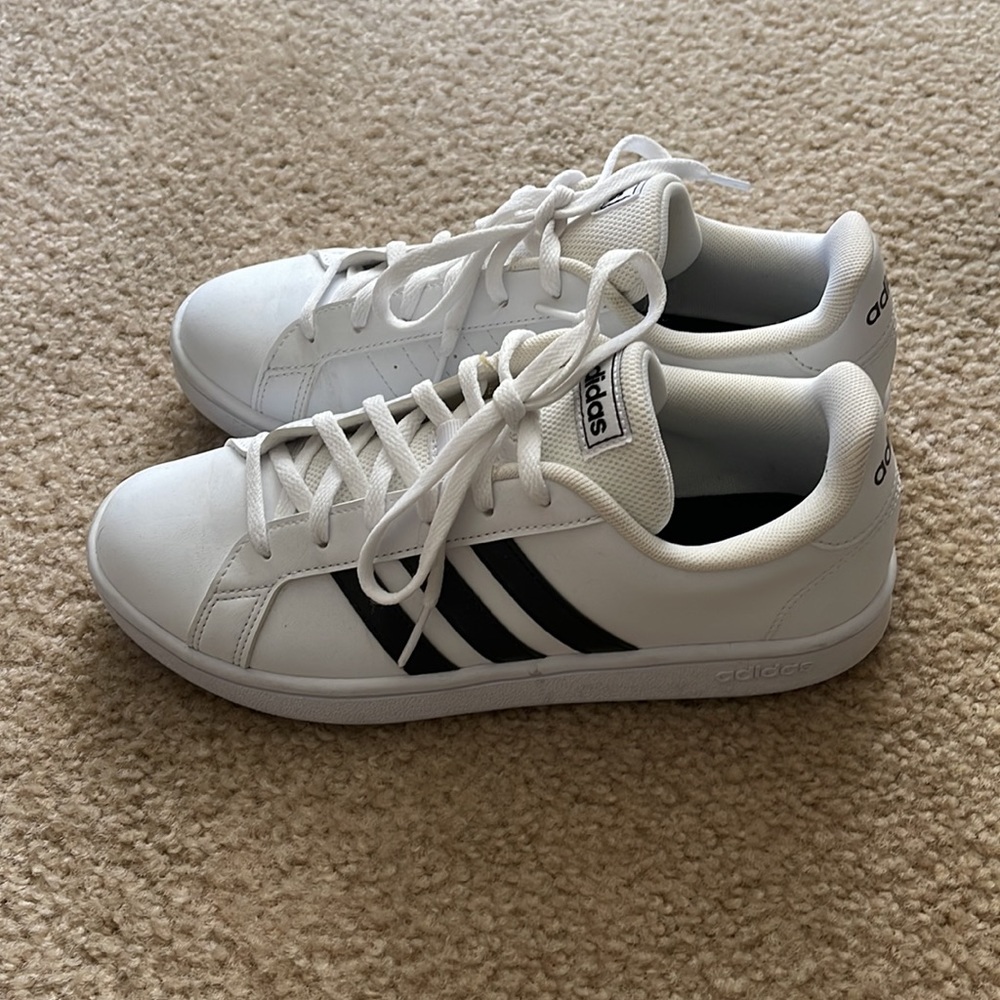 Adidas shoes - Picture 3 of 7